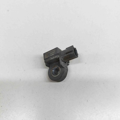 Senzor de impact dreapta spate JAGUAR F-TYPE Coupe X152 2020 OEM: CX23-14B653-AB | 28112115 foto