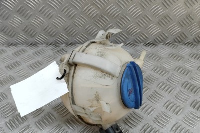 VW PASSAT Variant B7 365 2012 OEM: 1K0121407A SKU: 30657572 foto