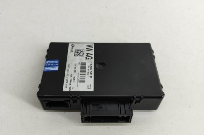 Unitate de control Gateway VW TOUAREG 7P5 2016 OEM: 7P6907530M,7P6907530F | 28137447