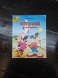 Mickey și Minnie &icirc;n Fantasyland - Walt Disney