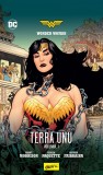 Cumpara ieftin Wonder Woman. Terra Unu. Volumul 1 - Grant Morrison, Grafic