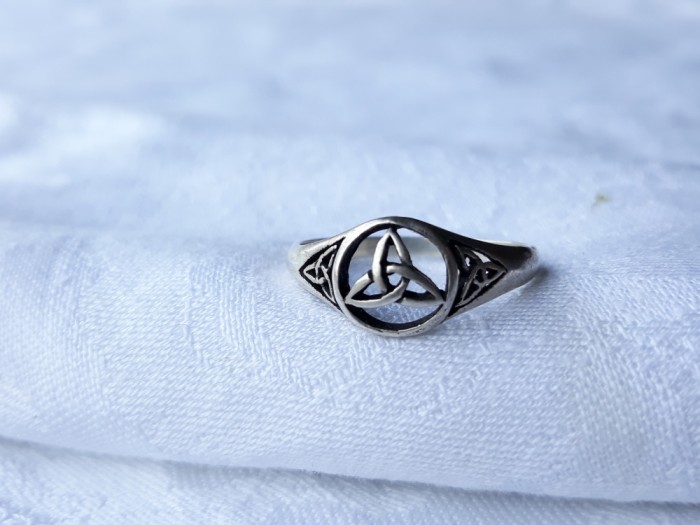 argint INEL TRISKELION simbol CELTIC vintage DE EFECT de efect VECHI splendid