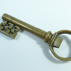 M Tirbuson de bronz cu forma de cheie BASF