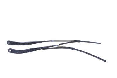 Braț ștergător față PORSCHE Taycan 2021 OEM: 9J1955409,9J1955410 21418042 foto