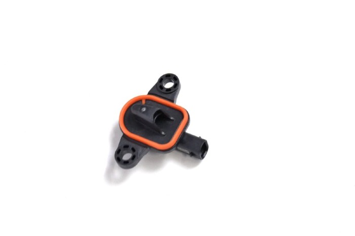 Senzor de impact st&acirc;nga față JAGUAR F-PACE X761 2017 OEM: FK72-14C676-AA | 11543718