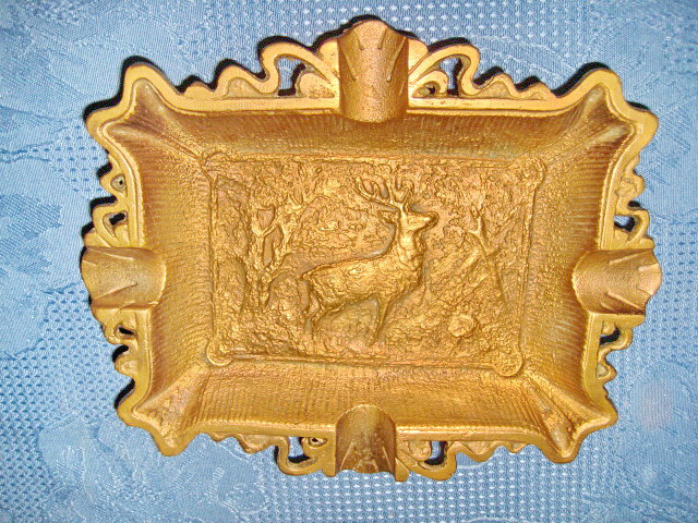 4700A-Scrumiera deosebita veche stil Art Nouveau cu Cerb in bronz masiv.