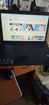 LEPTOP ASUS F751S Procesor Intel&amp;reg; Pentium&amp;reg; N3710 Quad Core, memorie DDR3 8 GB, SSD 180 GB , WIN10 INSTALAT RECENT . foto