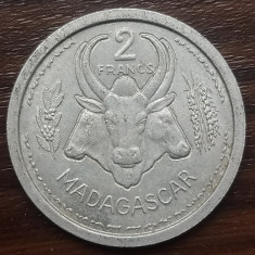 Moneda Madagascar - 2 Francs 1948
