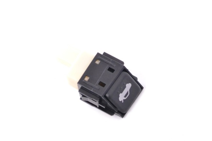 Comutator deschidere haion MAZDA MX-5 III NC 2013 OEM: 15A604 12136793