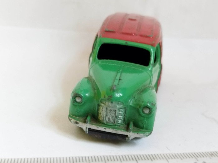 bnk jc Dinky 470 Austin Van