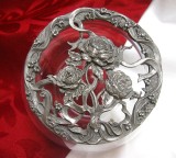 BOL DIN STICLA CU CAPAC ZINC PERFORAT SCARBOROUGH ANGLIA 1991 DECOR CU TRANDAFIRI