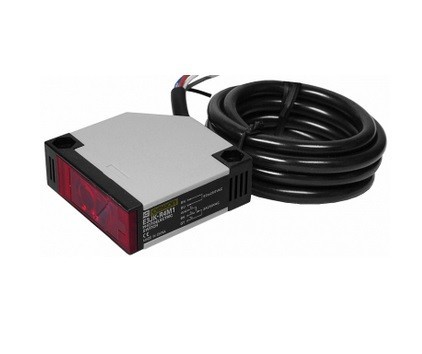 Senzor fotoelectric, cu reflector inclus, 4m, E3JK-R4M1 - 111690 Senzor fotoelectric, cu reflector inclus, 4m, E3JK-R4M1 - 111690