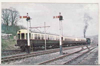 bnk cp Trenuri - GW 0-4-2T impingand 3 vagoane la Buckfastleigh foto