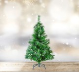 Brad artificial &ndash; 120 cm &ndash; cu ramuri dese &ndash; PVC &ndash; &icirc;nzăpezit