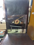 Vinil Elton John Funeral for a Friend / Love Lies Bleeding