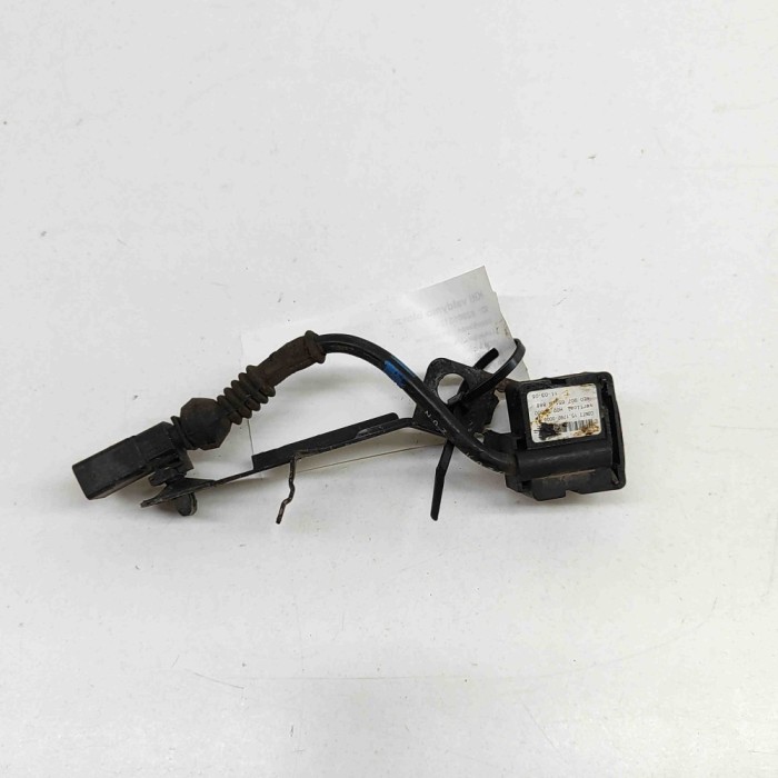 Senzor de accelerație AUDI A8 D3 4E2, 4E8 2005 OEM: 4E0616576J,4E0907651G,15.1792-0048.2,15.1792-0009.1 | 28055124