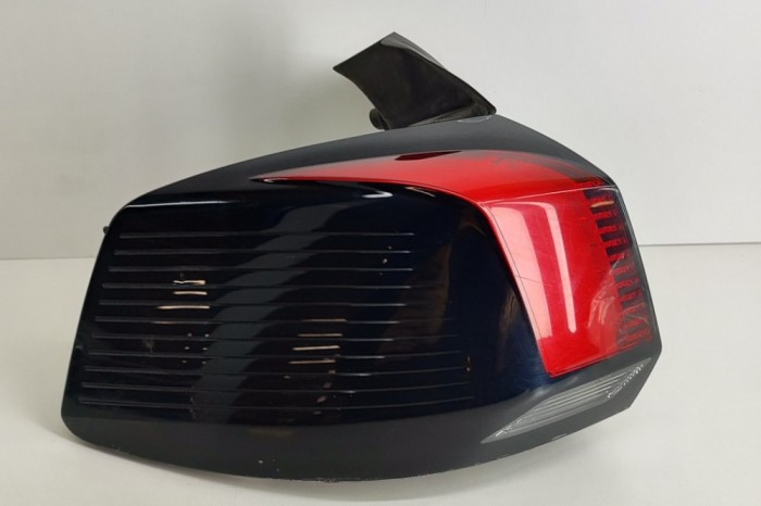 Lampa spate st&acirc;nga PEUGEOT 5008 II MC, MJ, MR, M4 2018 OEM: 9811028080 23239390