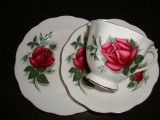 SET / SERVICIU MIC DEJUN DIN PORTELAN ENGLEZESC ROYAL ALBERT