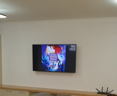 TV Samsung 140cm foto