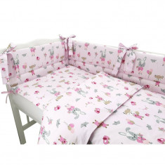 Lenjerie patut 3 piese cu protectie laterala Qmini 140x70 cm Fox and Rabbit Pink