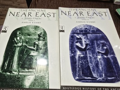 The Ancient Near East C. 3000-330 BC - Amelie Kuhrt Vol. I si II foto