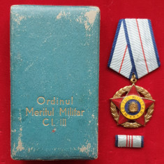 Set complet Ordin militar Republica Populara Romana medalie cutie si bareta 1950