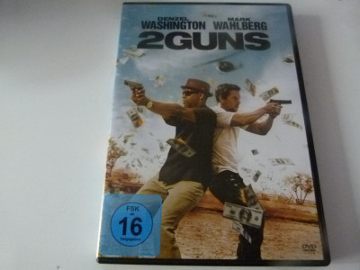 2 guns, wer foto