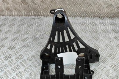 Suport compresor aer condiționat TESLA MODEL Y 2023 OEM: 1667014-00-B,1673627-00-C 23517310 foto