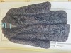 Haină de blană naturală din astrahan (karakul) &ndash; Neagră, stare excelentă
