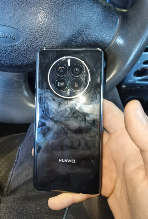 Huawei mate 50