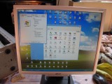 2 monitoare ACER AL1716 unul in stare de functionare DISPLAY ZGARIAT, altul stare buna fizic dar DEFECT (merge numai vreo 3 secunde), fara cabluri