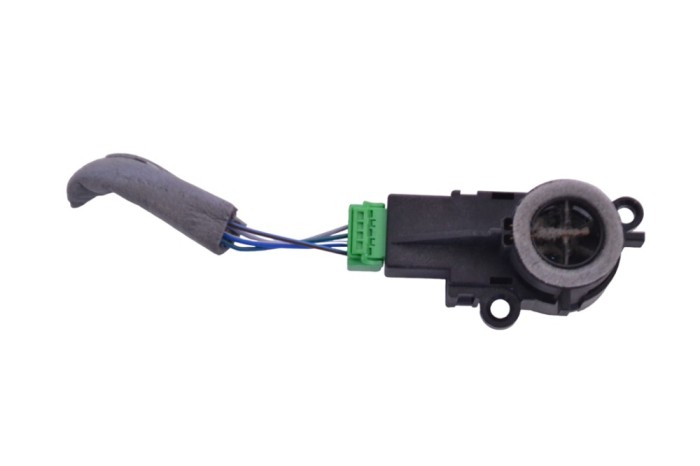 Senzor de temperatură JAGUAR XF X260 2017 OEM: HK72-19C734-AA 17748654