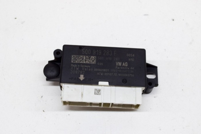 Unitate de control senzor de parcare PDC SKODA OCTAVIA III Combi 5E5 2016 OEM: 000020831,5Q0919283,5Q0919283F | 14554009