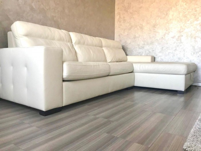 Canapea Extensibila Din Piele Mobexpert Sting Sezlong Lada