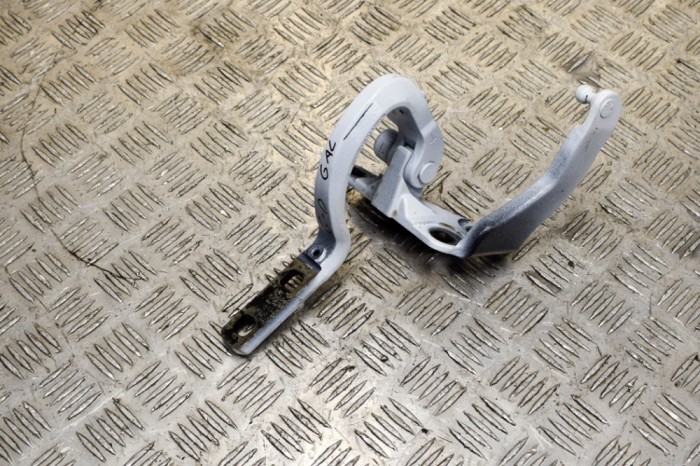Balama ușă dreapta spate TESLA MODEL X 2020 OEM: 1037844 13823847