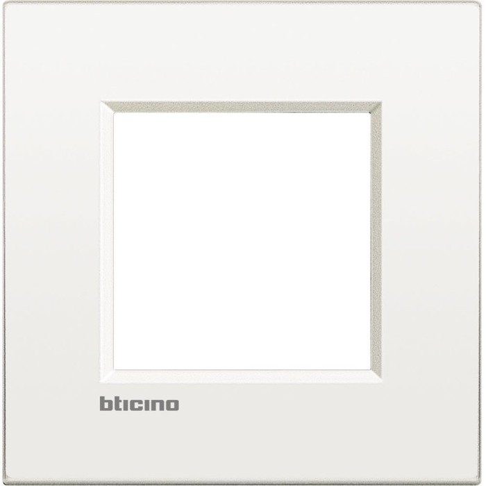 Rama Ornament AIR 2M Living Light Bticino alb LNE4802BN