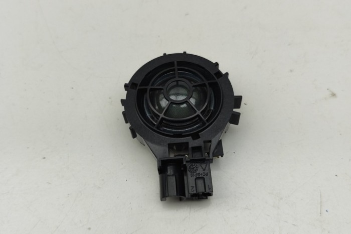 Difuzor ușă dreapta față AUDI A3 8V1, 8VK 2015 OEM: 8V0035399C | 31693218