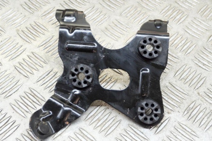 Suport pompa ABS JAGUAR F-PACE X761 2020 OEM: GX73-2C325-CD 13994787