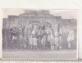 Bnk foto excursionisti la Mausoleul Marasesti - anii `70, Alb-Negru, Romania de la 1950, Cladiri