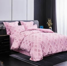 Lenjerie pat dublu cu smocuri brodate,bumbac finet,6 piese,roz cu romburi-A366