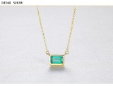 Colier din Argint 925 Placat cu Aur Galben , Pandantiv Dreptunghiular Verde Smarald