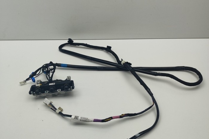 Camera față TESLA MODEL Y 2023 OEM: 1514448-01-G,A18-105030301,1616691-03-D 28826559
