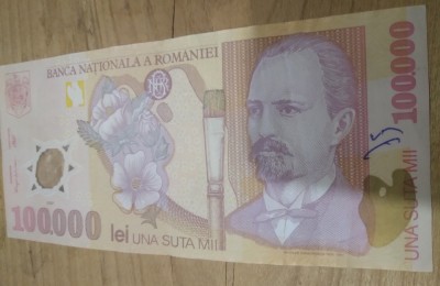 Romania postdecembrista polymer 100000 lei 2001 foto