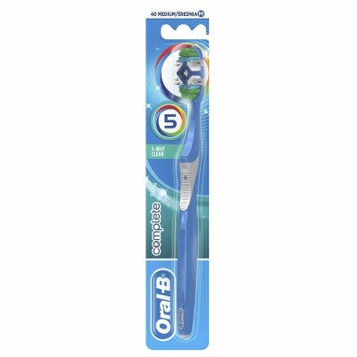 Celan Oral-B Complete &amp;icirc;n 5 căi Periuță de dinți Mediu 1 bucată foto