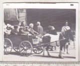 bnk foto Copii in caruta trasa de ponei - anii `50