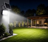 Cumpara ieftin Proiector Solar LED Negru V2 300W 6500K IP65 - NOVELITE