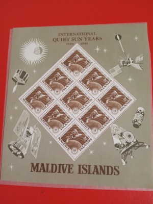 MALDIVE, SPACE - BLOC MNH foto