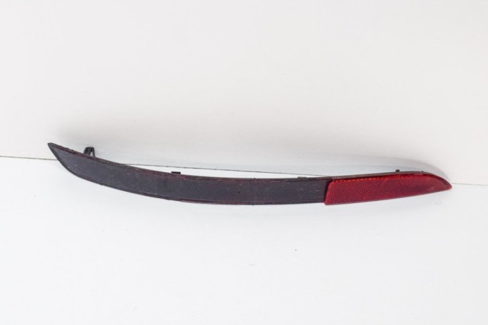 Reflector bara de protecție dreapta spate PORSCHE 911 992 2019 OEM: 992945104B,99294508,992.945.104.B 12072831