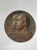 Medalie Ziarul Universul - Aniversarea a 50 de ani in serviciul neamului 1933