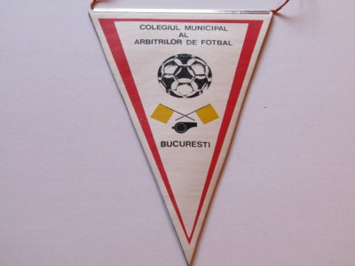 Fanion fotbal - Colegiul Municipal al Arbitrilor Bucuresti foto